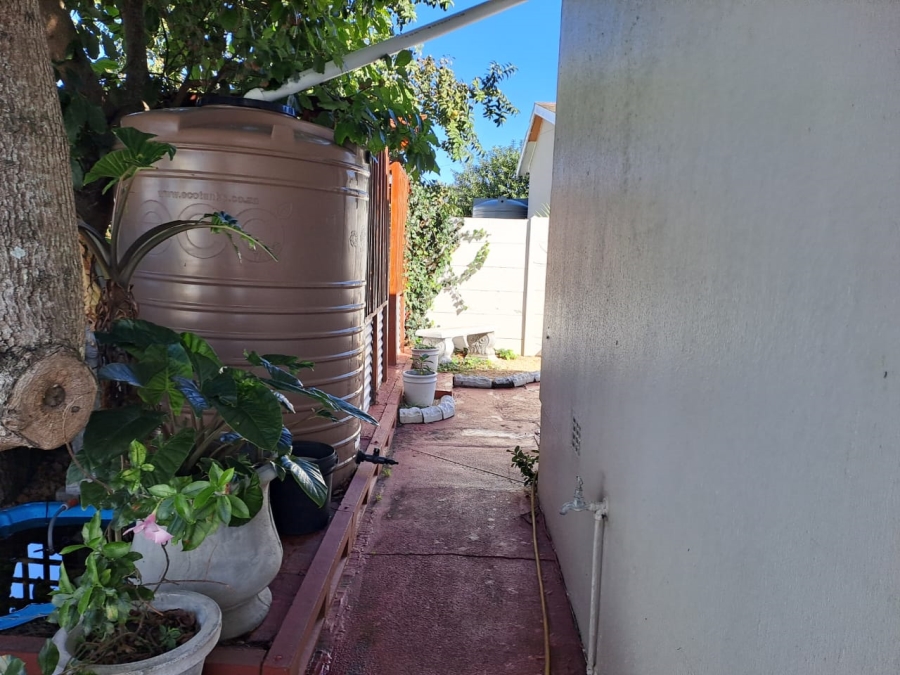 4 Bedroom Property for Sale in Morningside Eastern Cape